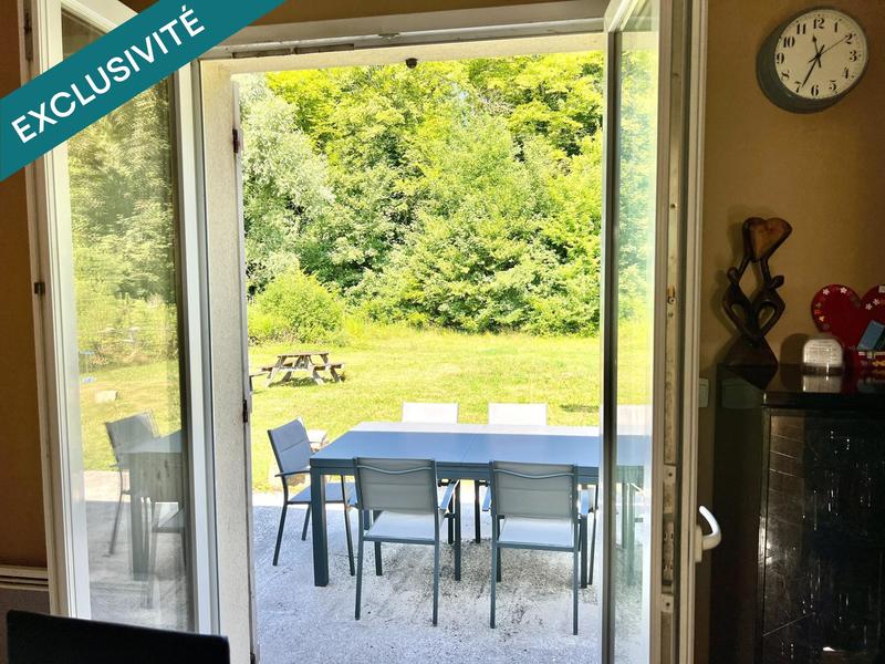 Maison - 97 m² - 5 pièces