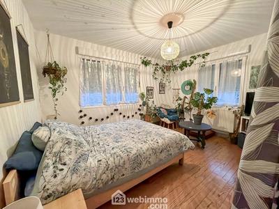 Maison - 95 m² - 4 pièces