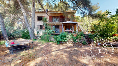 Maison ancienne - 198 m² - 6 pièces