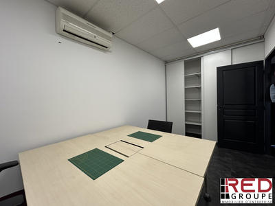Bureau - 86 m²