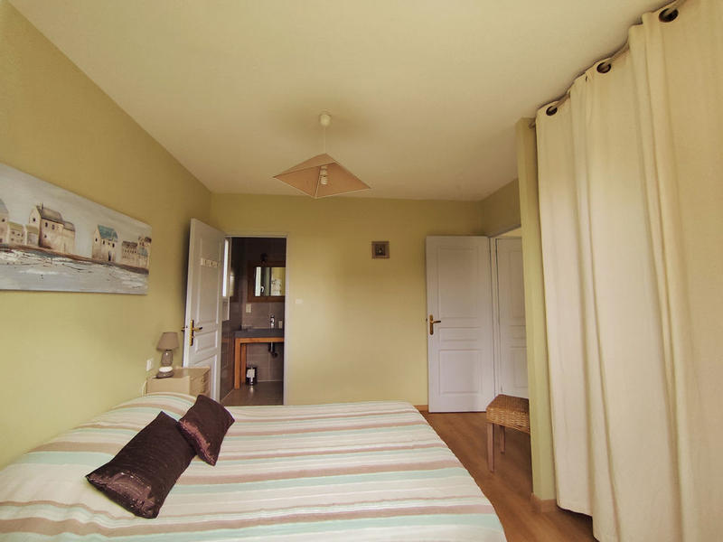 Maison - 94 m² - 5 pièces