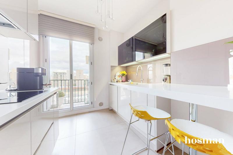 Appartement - 92 m² - 3 pièces