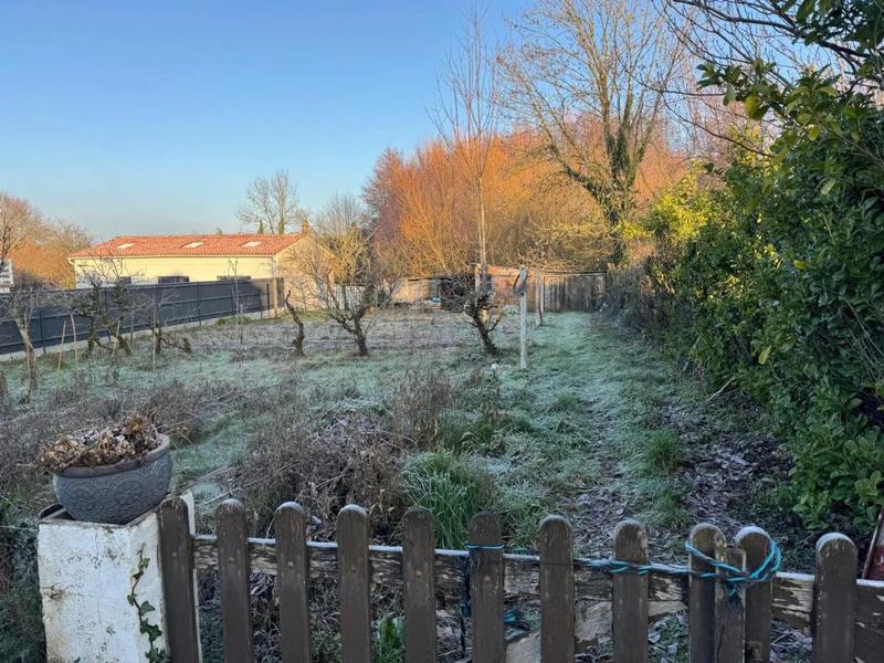 Propriété - 230 m² - 8 pièces