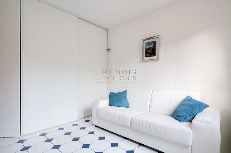 Maison - 195 m² - 7 pièces