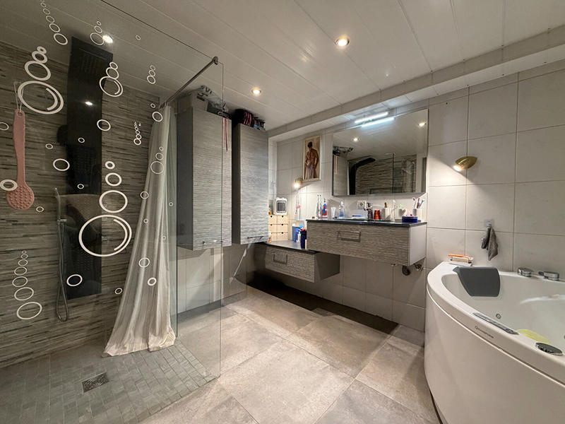 Maison - 126 m² - 5 pièces