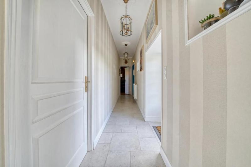 Maison - 507 m² - 20 pièces