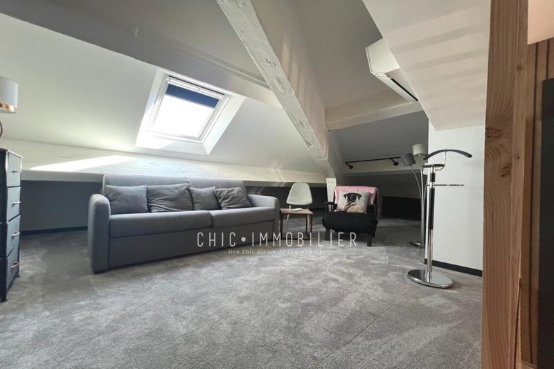 Appartement - 185 m² - 4 pièces