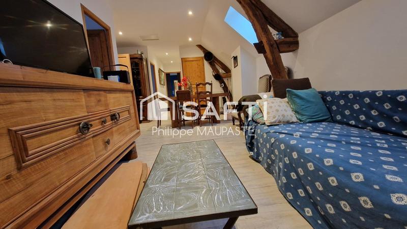 Maison - 215 m² - 10 pièces