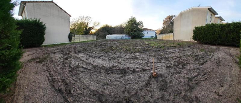Terrain constructible - 600 m²