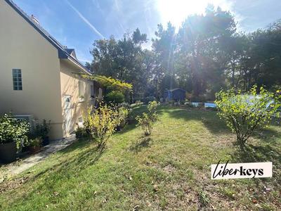 Maison - 158 m² - 7 pièces