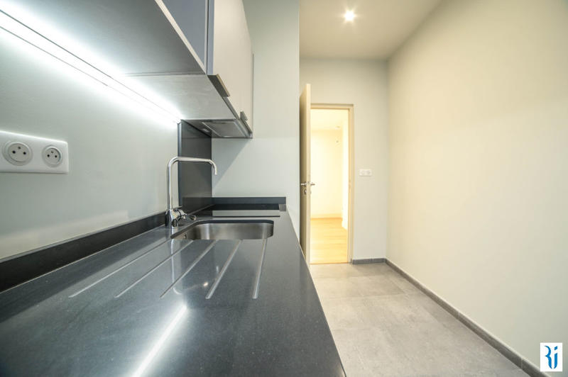 Appartement - 77 m² - 3 pièces