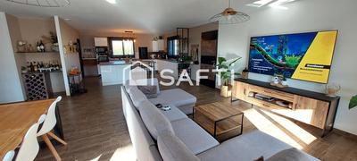 Maison - 170 m² - 6 pièces