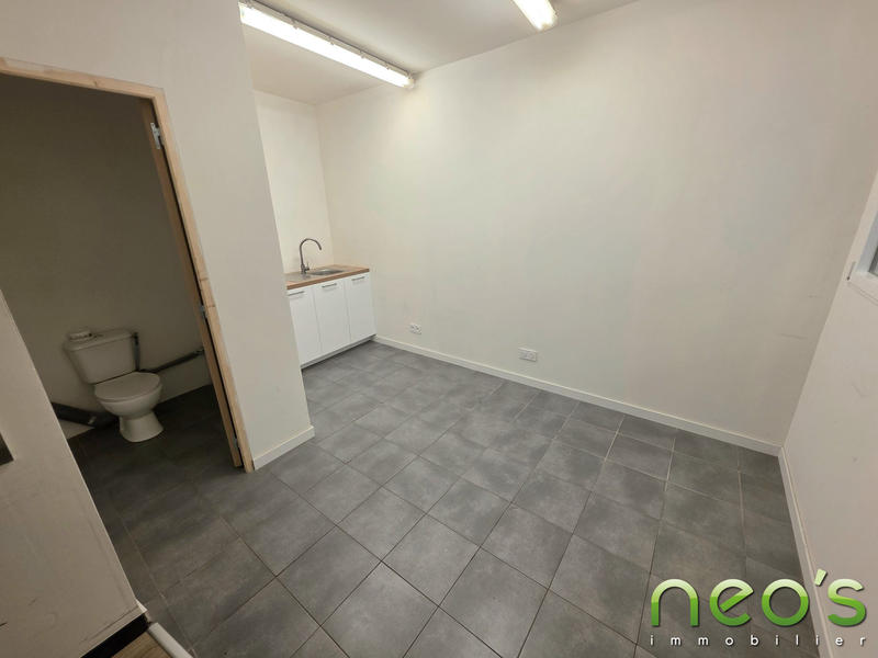 Maison - 263 m² - 12 pièces