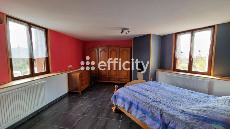 Maison - 198 m² - 10 pièces