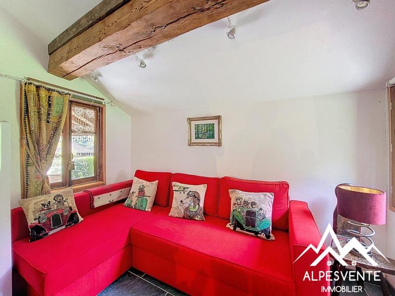 Maison - 249 m² - 9 pièces