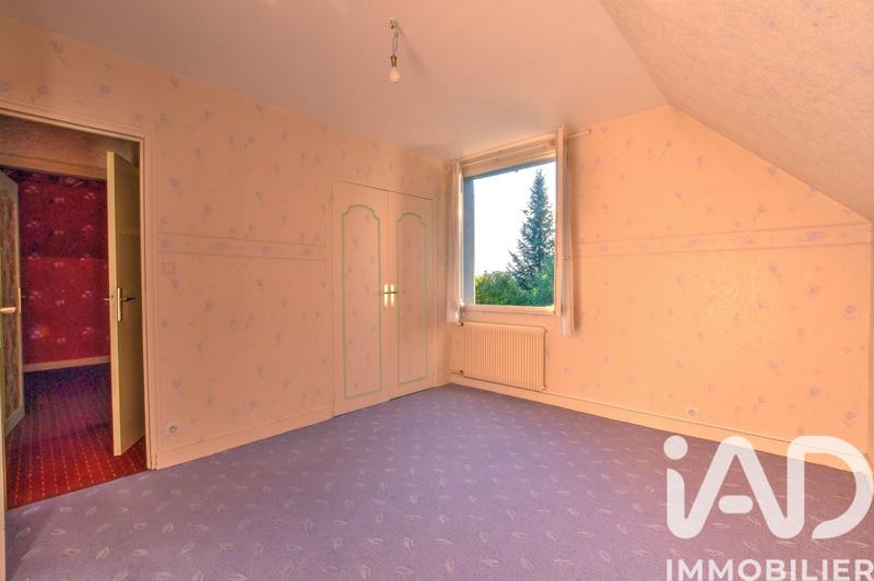 Maison - 284 m² - 9 pièces