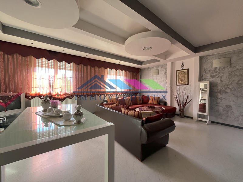 Maison - 120 m² - 5 pièces