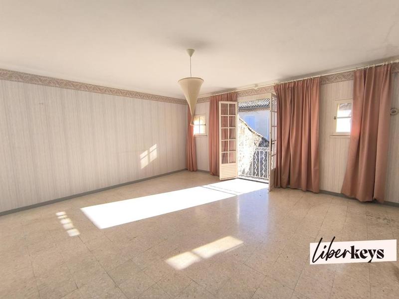 Maison - 249 m² - 7 pièces