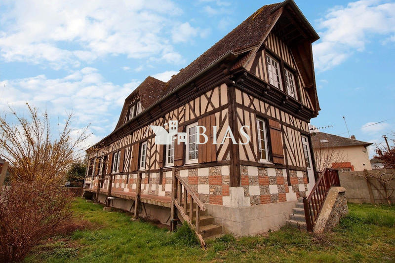 Maison - 177 m² - 5 pièces