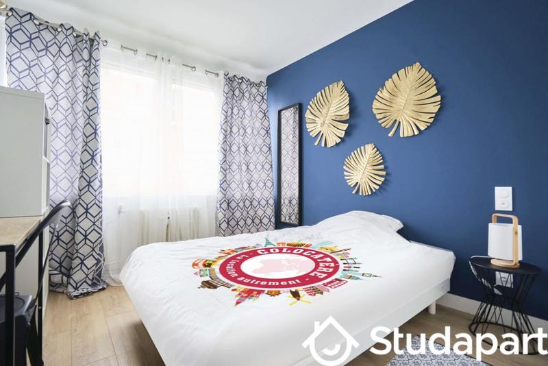 Chambre - 10 m² - 1 pièce