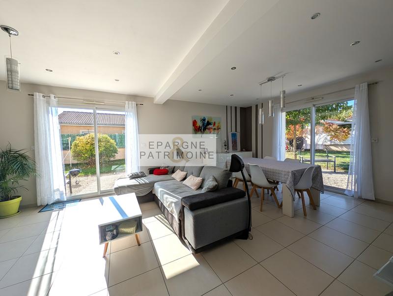 Maison - 111 m² - 5 pièces