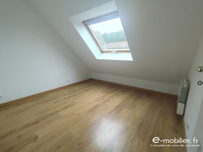 Maison - 80 m² - 5 pièces