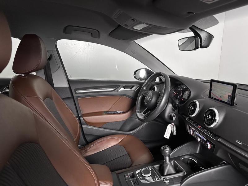 Audi A3 Sportback Tfsi 116ch Ja17p Semi Cuir Regul Gps Clim Tel Xenon 116 Ch