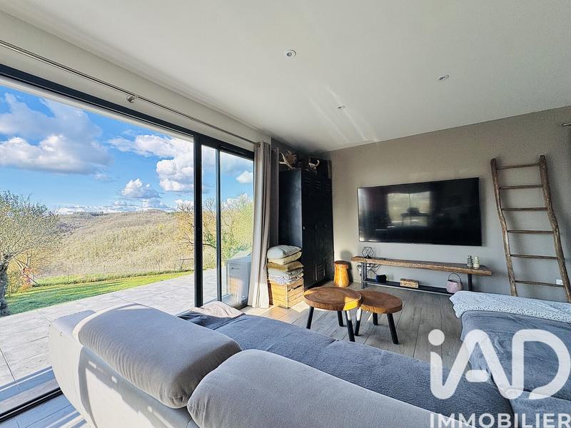 Maison - 154 m² - 6 pièces