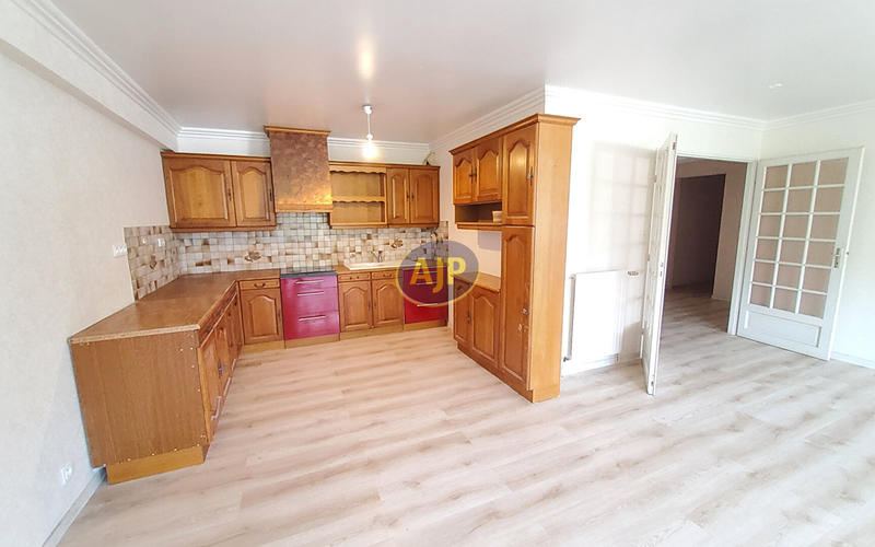 Appartement - 87 m² - 3 pièces