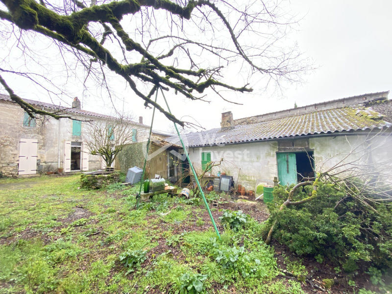 Maison - 90 m² - 4 pièces