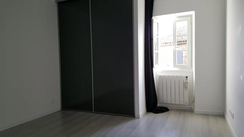 Corps de ferme - 420 m² - 6 pièces