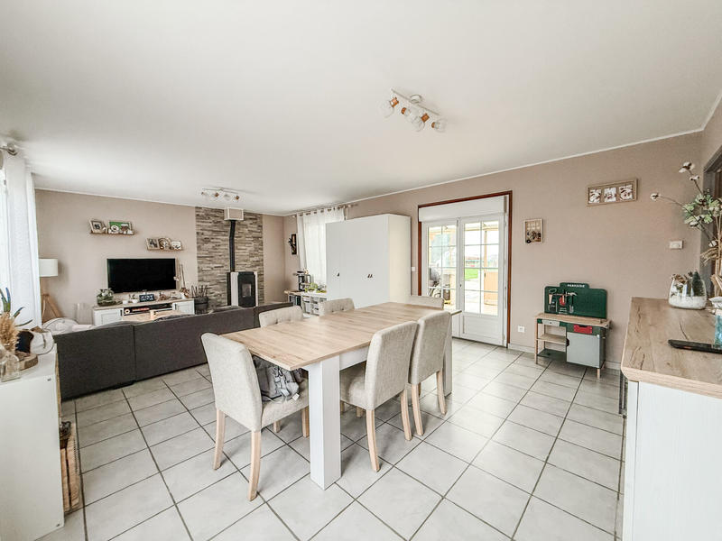 Maison - 100 m² - 4 pièces