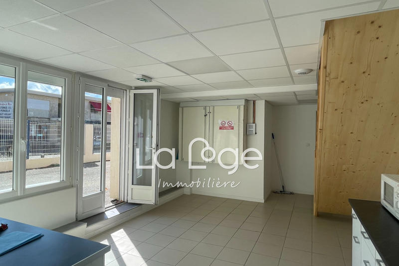 Local commercial - 700 m²