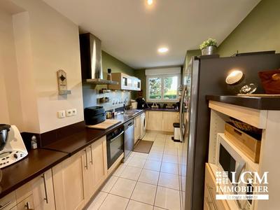 Maison - 89 m² - 5 pièces