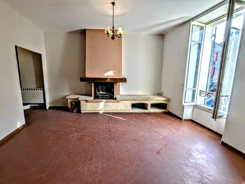 Remise - 110 m² - 4 pièces