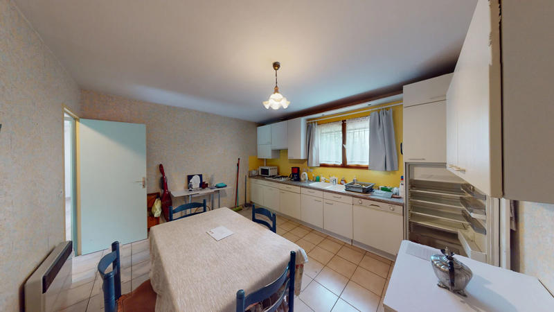 Maison - 143 m² - 4 pièces