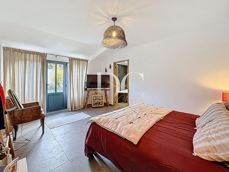 Mas - 164 m² - 5 pièces