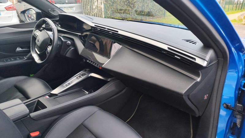 Peugeot 308 3 1.2 Puretech 130 Eat8 Gt Pack - Automatique Entretien constructeur