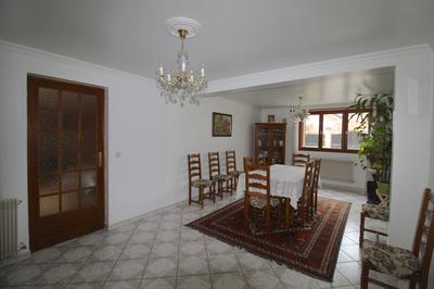 Maison traditionnelle - 111 m² - 5 pièces