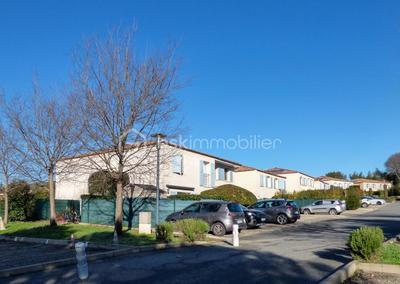 Maison - 79 m² - 3 pièces