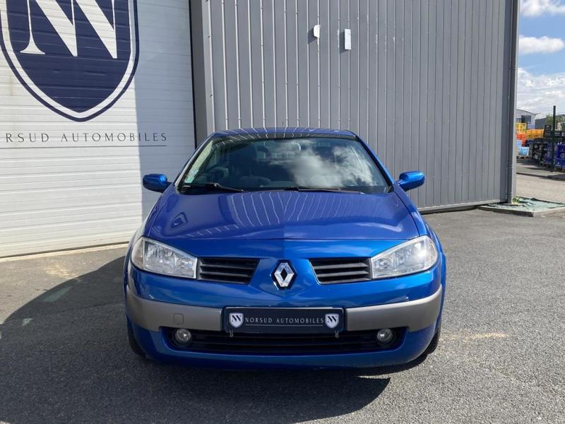 Renault Mégane Coupé Cabriolet 2.0i 16v 136 Ch Sport Dynamique - Garantie 6 Mois