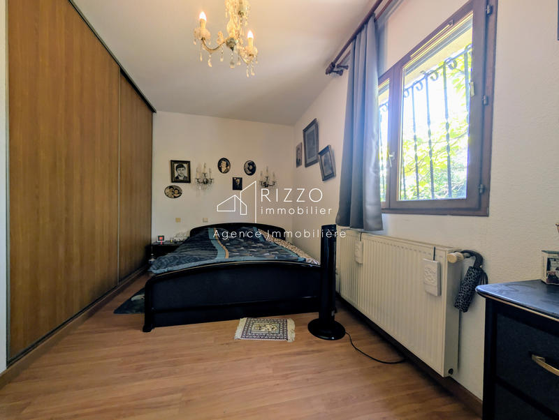 Maison - 165 m² - 6 pièces