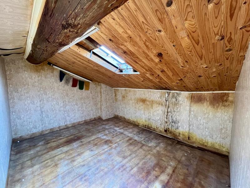 Maison - 205 m² - 8 pièces