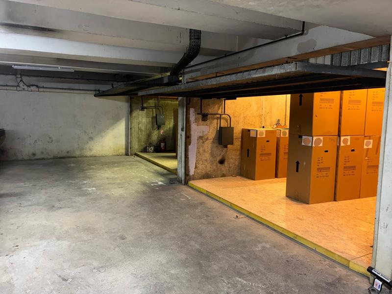 Parking / Garage - 25 m²