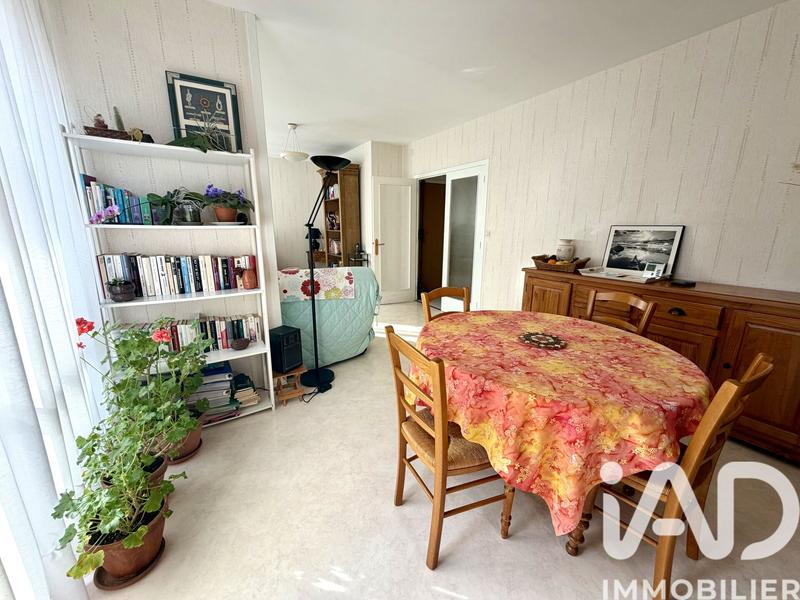 Appartement - 83 m² - 4 pièces