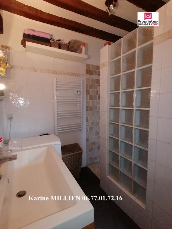 Maison - 270 m² - 10 pièces