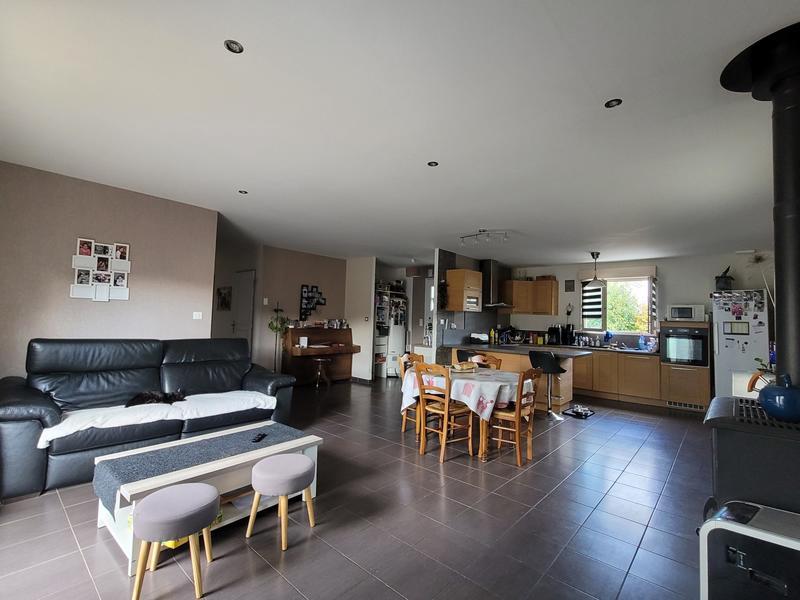 Maison - 108 m² - 6 pièces