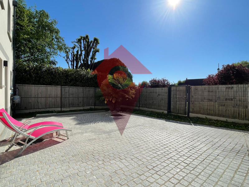 Maison - 111 m² - 4 pièces