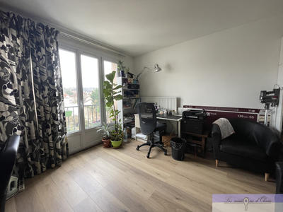 Appartement - 72 m² - 3 pièces