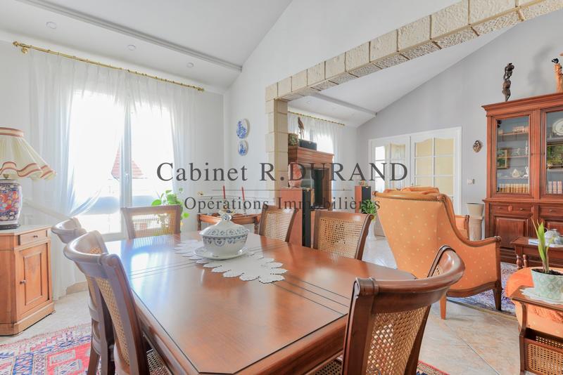 Appartement - 113 m² - 6 pièces